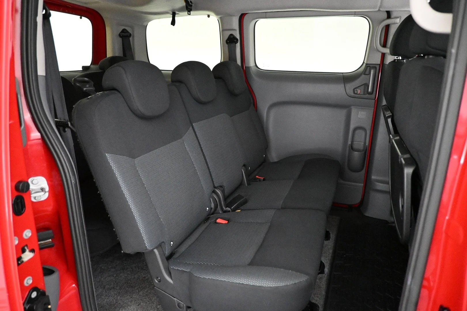 Car Image - 6j2rMlh8ikR1xAa0wQSe6q