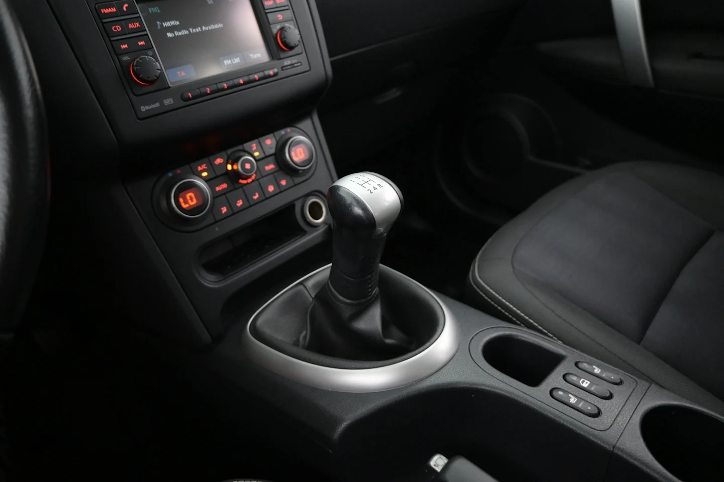 Car Image - 63SjYsyzon0sadtCWDQDKJ