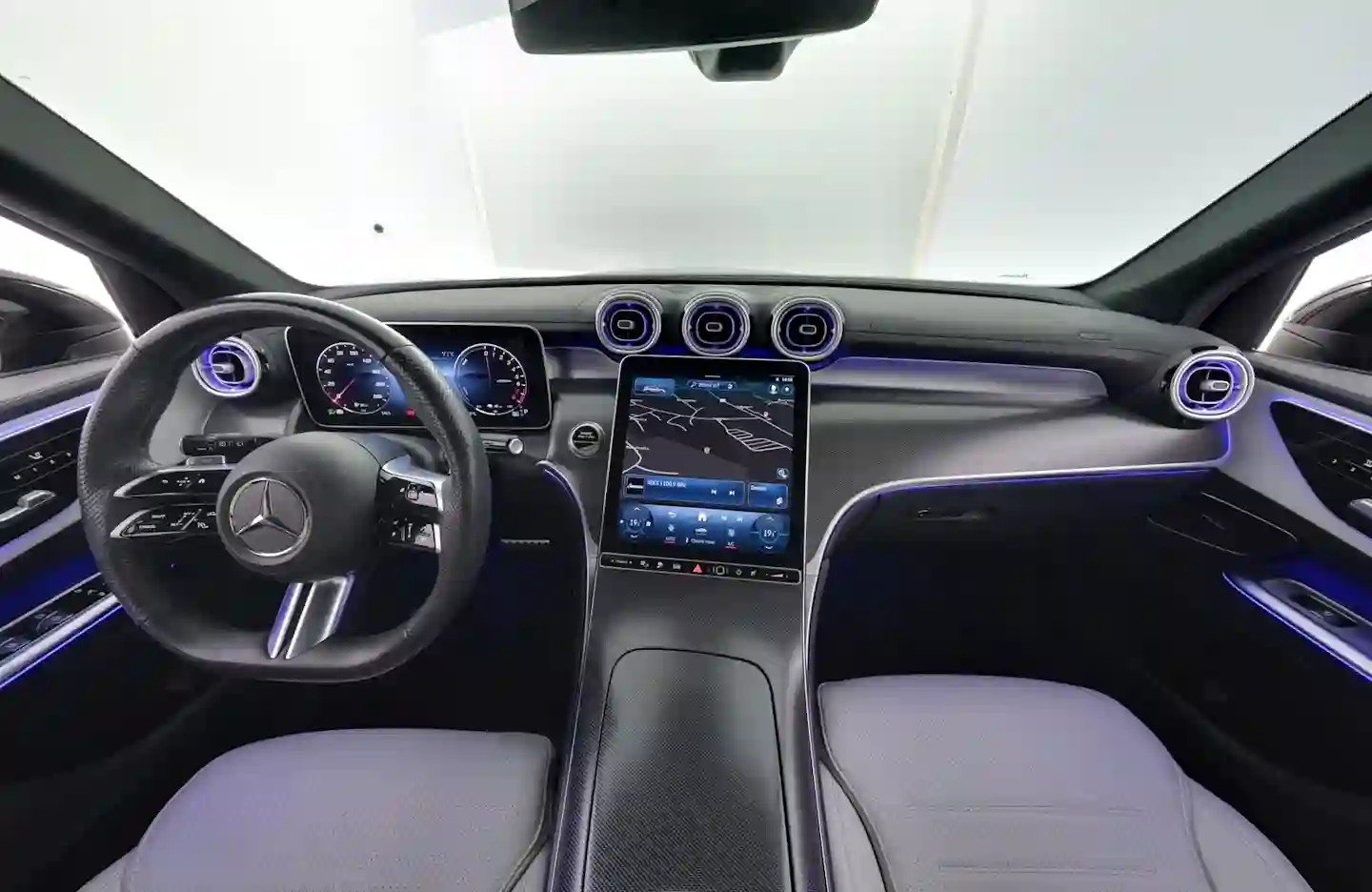 Car Image - 5MjYiR5HuNuoAxjdmQeTFF