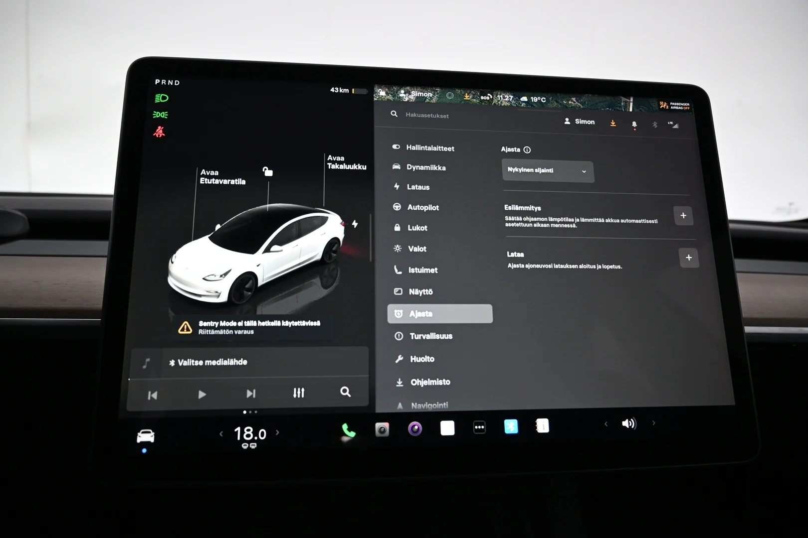 Car Image - 140MBpQPjLUu94iEeTkHE2
