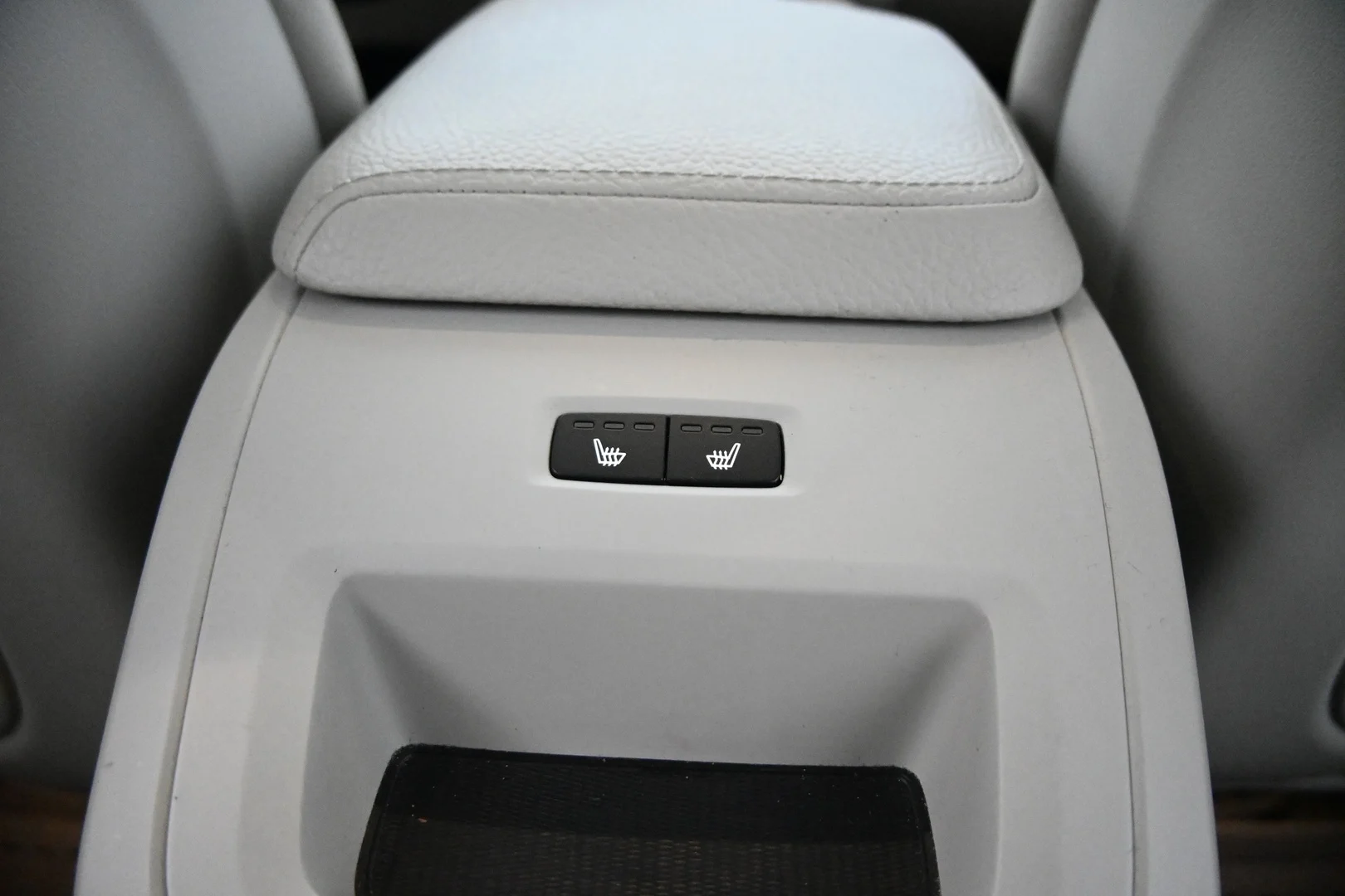 Car Image - 2bP5mfe8x5vTFFHAJ7vKrN
