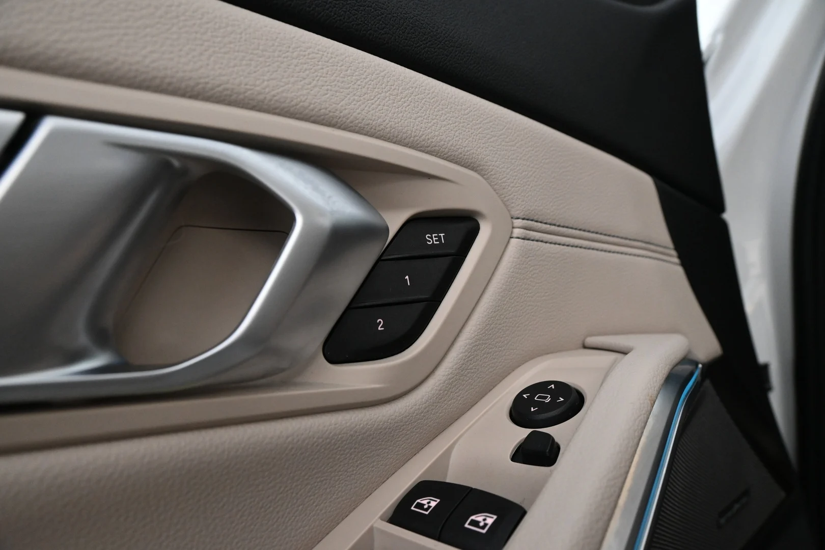 Car Image - 4U20OIdKq4iWmMTbx9bcyM