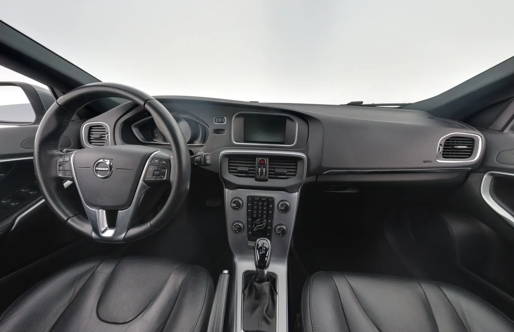 Car Image - 3QRIzCRTL1kW64cgPsKop0