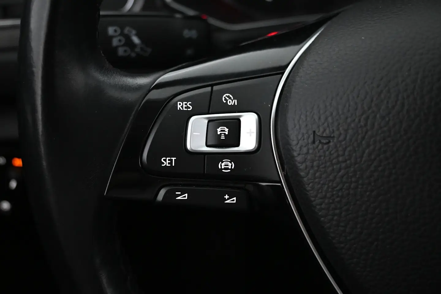 Car Image - 3PHagnfGReKXWKIZI0V585