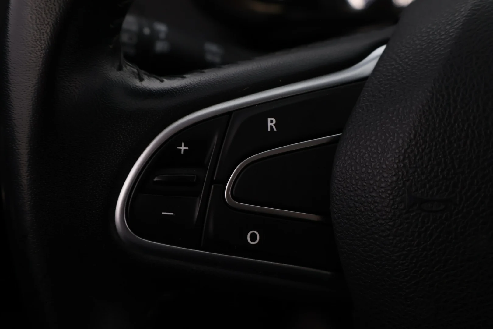 Car Image - 7MscV7TstTqIrfOsj3EJUz