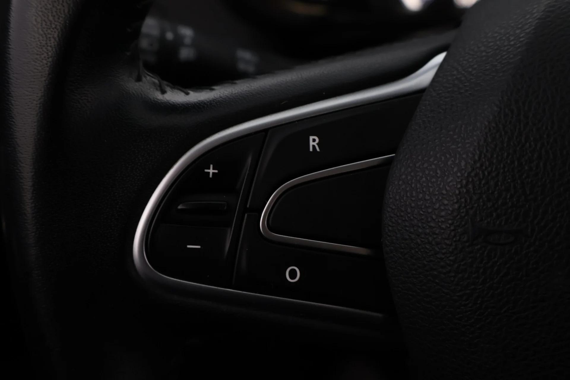 Car Image - 7MscV7TstTqIrfOsj3EJUz