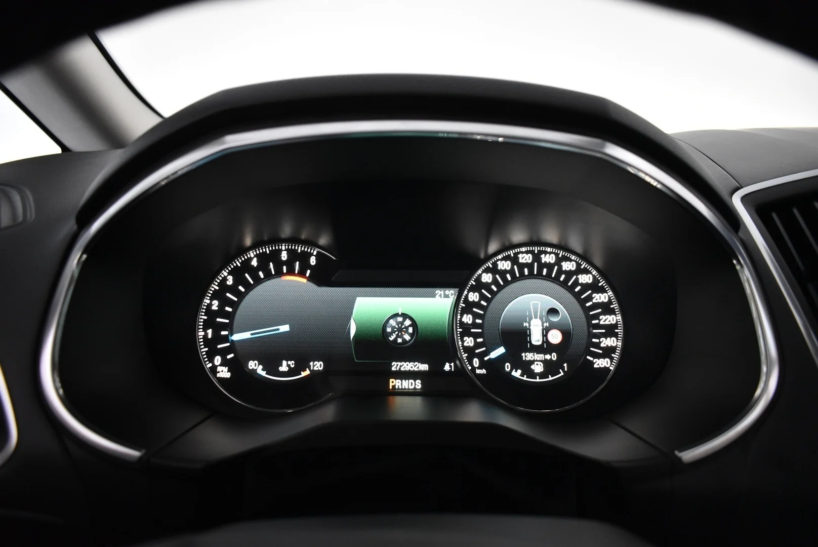 Car Image - 3mM3qLM4ar0ttZ15BgMBwk