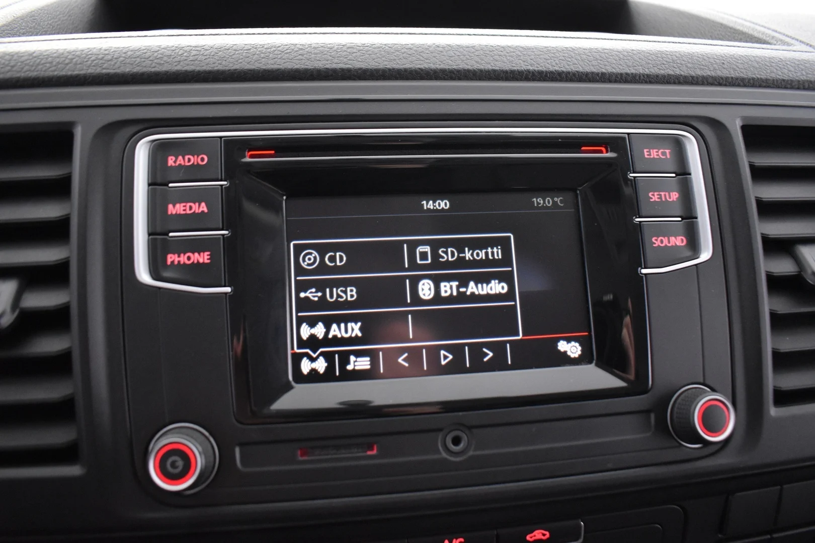 Car Image - 3bXQxLD92eYJvmnTMG8mZV