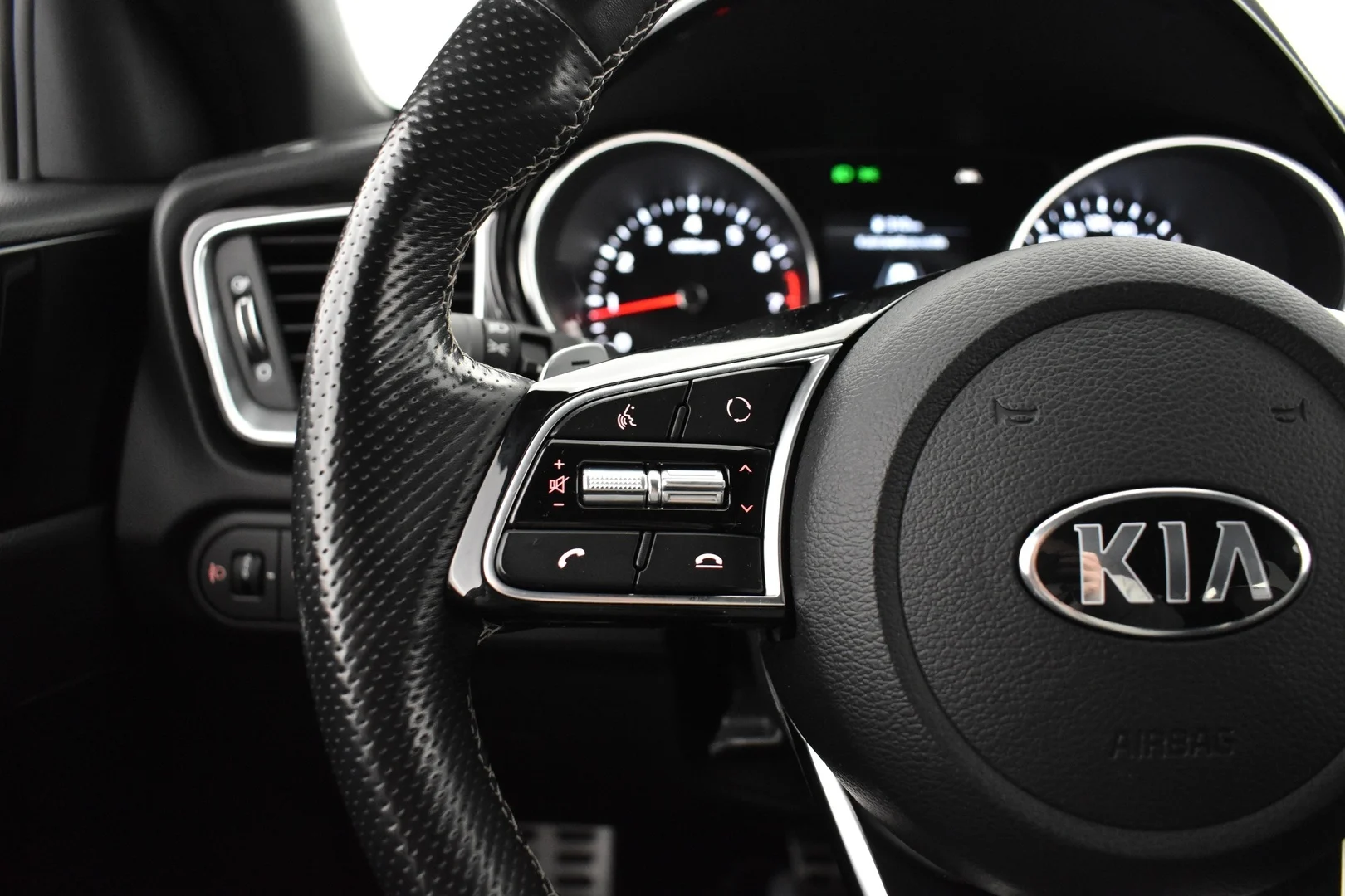 Car Image - 1NjVddsVdvfwiN3dbEWztP