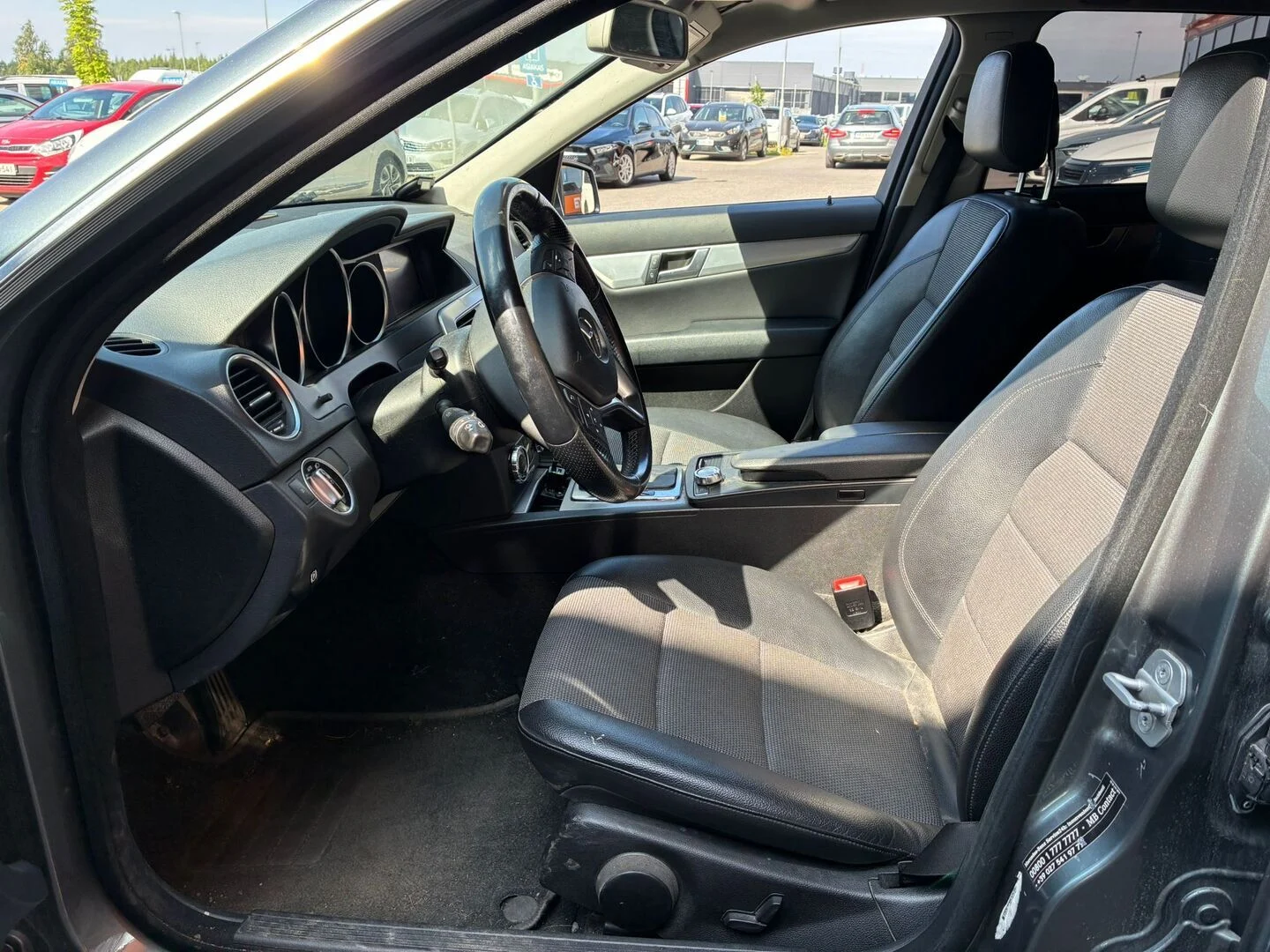 Car Image - 32KU5KF4jJkSmRZd083ZtM