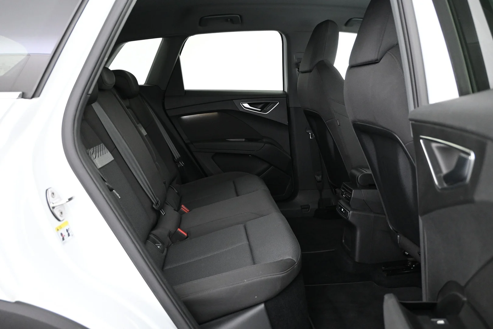 Car Image - 6akTRNvfoou585esxiZd0X
