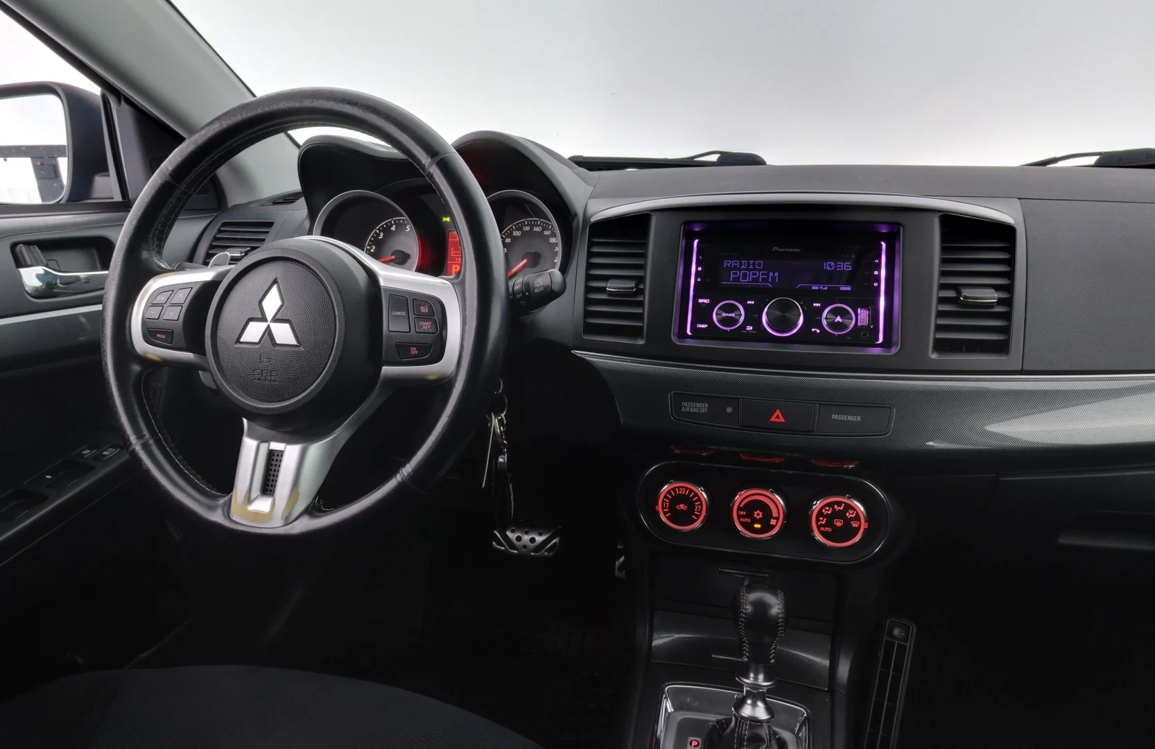 Car Image - 52yhIND9qeETNPdOHi18UY
