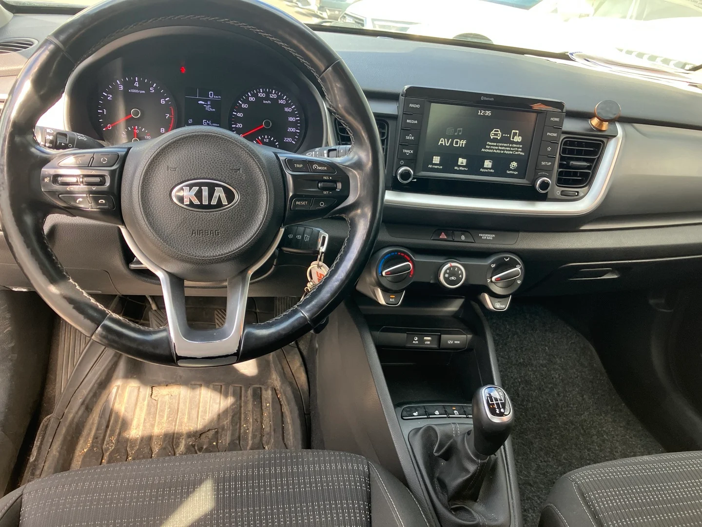 Car Image - 35mTiLnY3YnKOcDHNm55pf