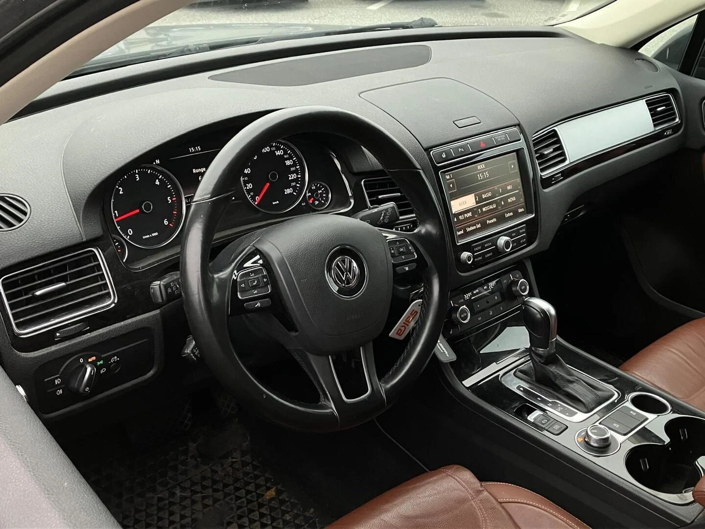 Car Image - 2R7t2VMvlQYiVwwP7qJxmH