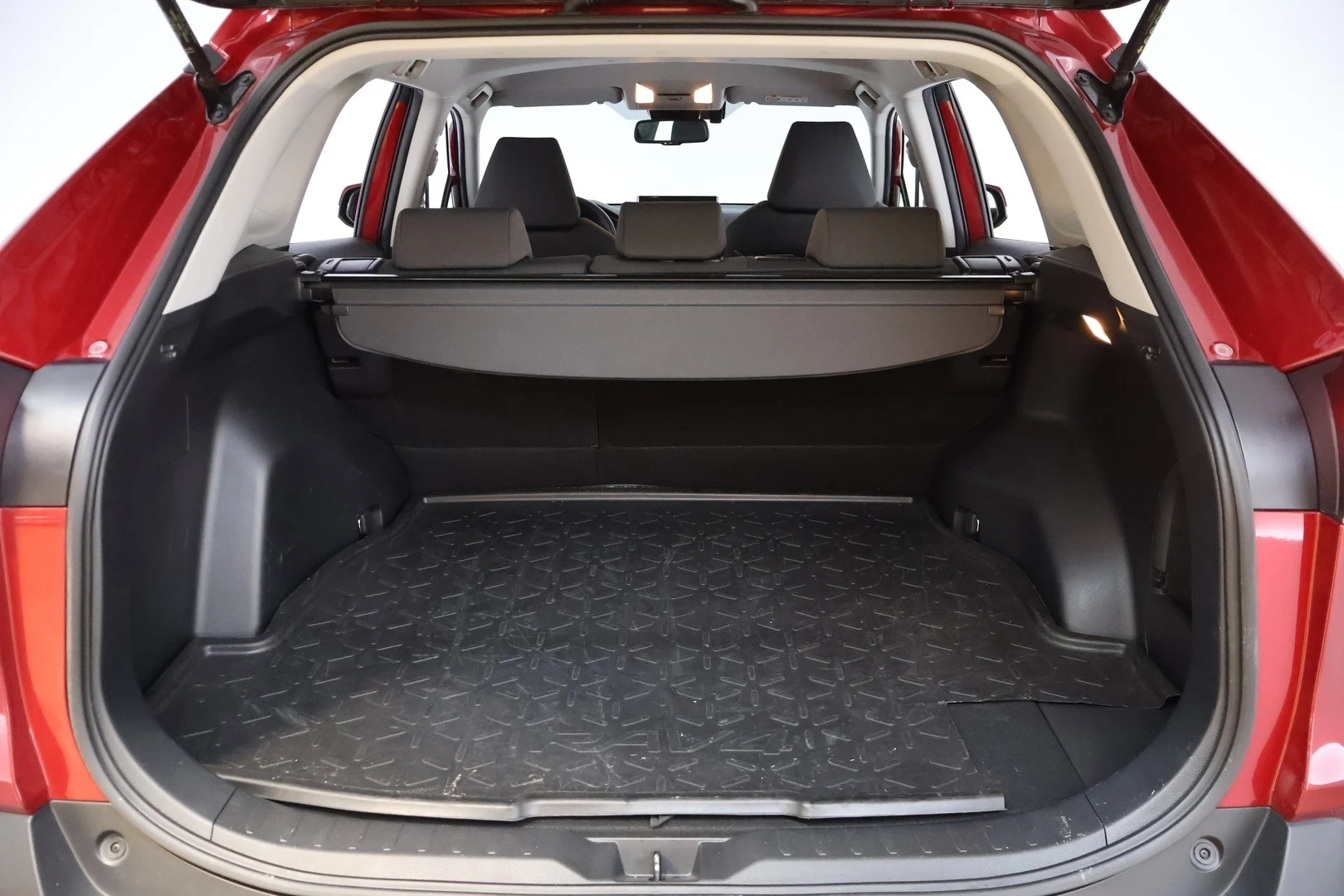 Car Image - 5pDiqEDt1gNvhcw7KTfD7x