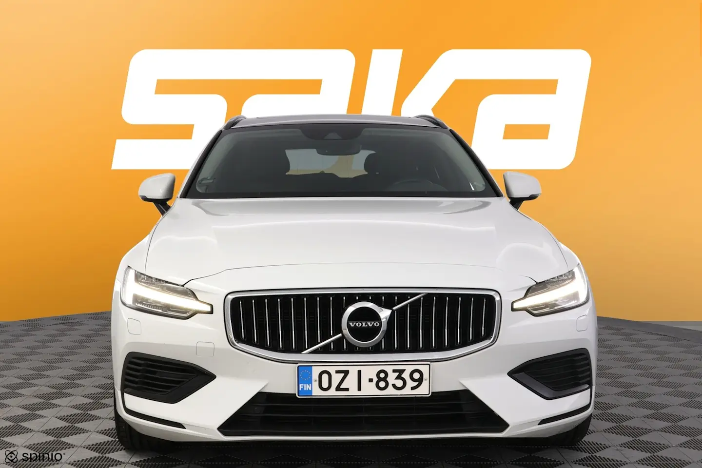 Car Image - 3Sy0VGOzb1xe2OFiJQBHXF