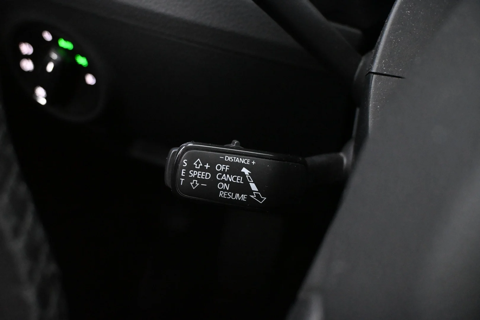 Car Image - 5jxPgzfrXf9zCUWUj6dKwH