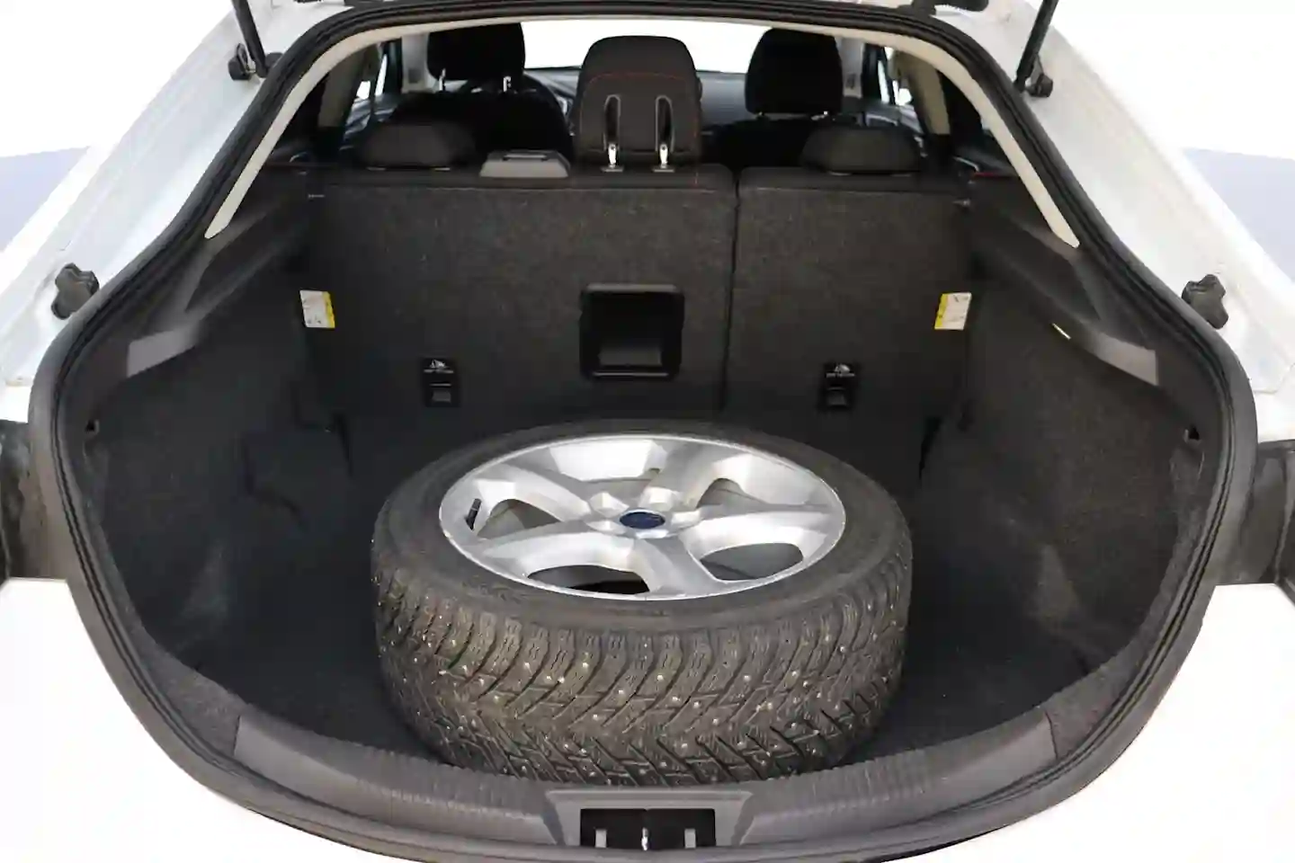 Car Image - 1QwxI5DkBImVrWFHnhgQDp