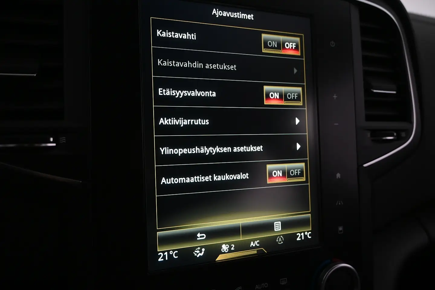Car Image - 2yZ9HQBTSWHJ20FcsxNmt7