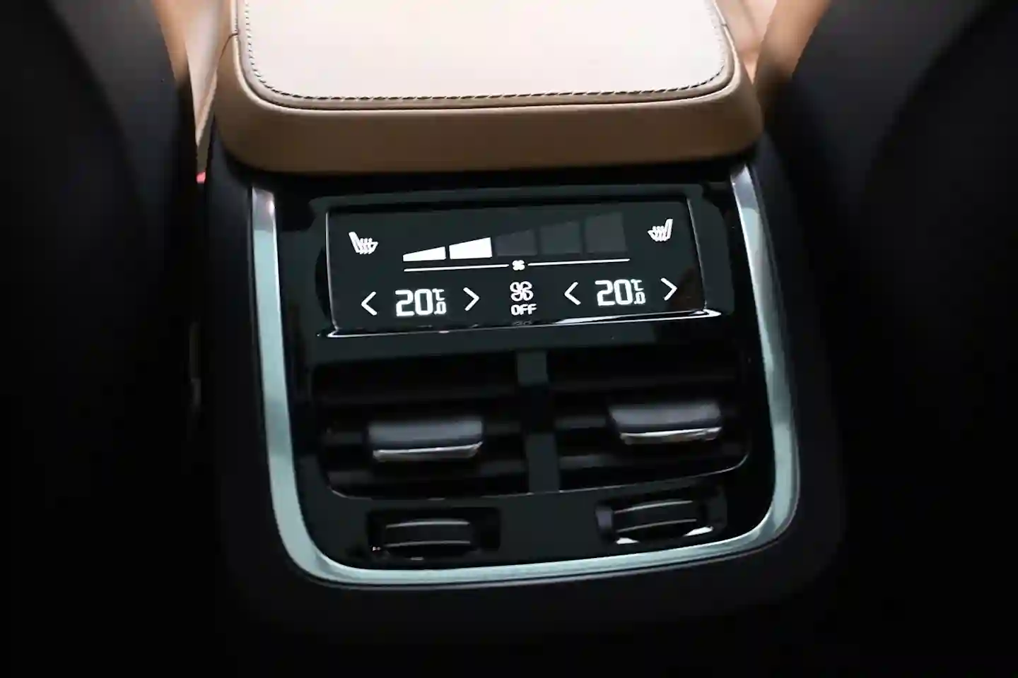 Car Image - 2kLJpdTRPefS0qQVbxAGRg