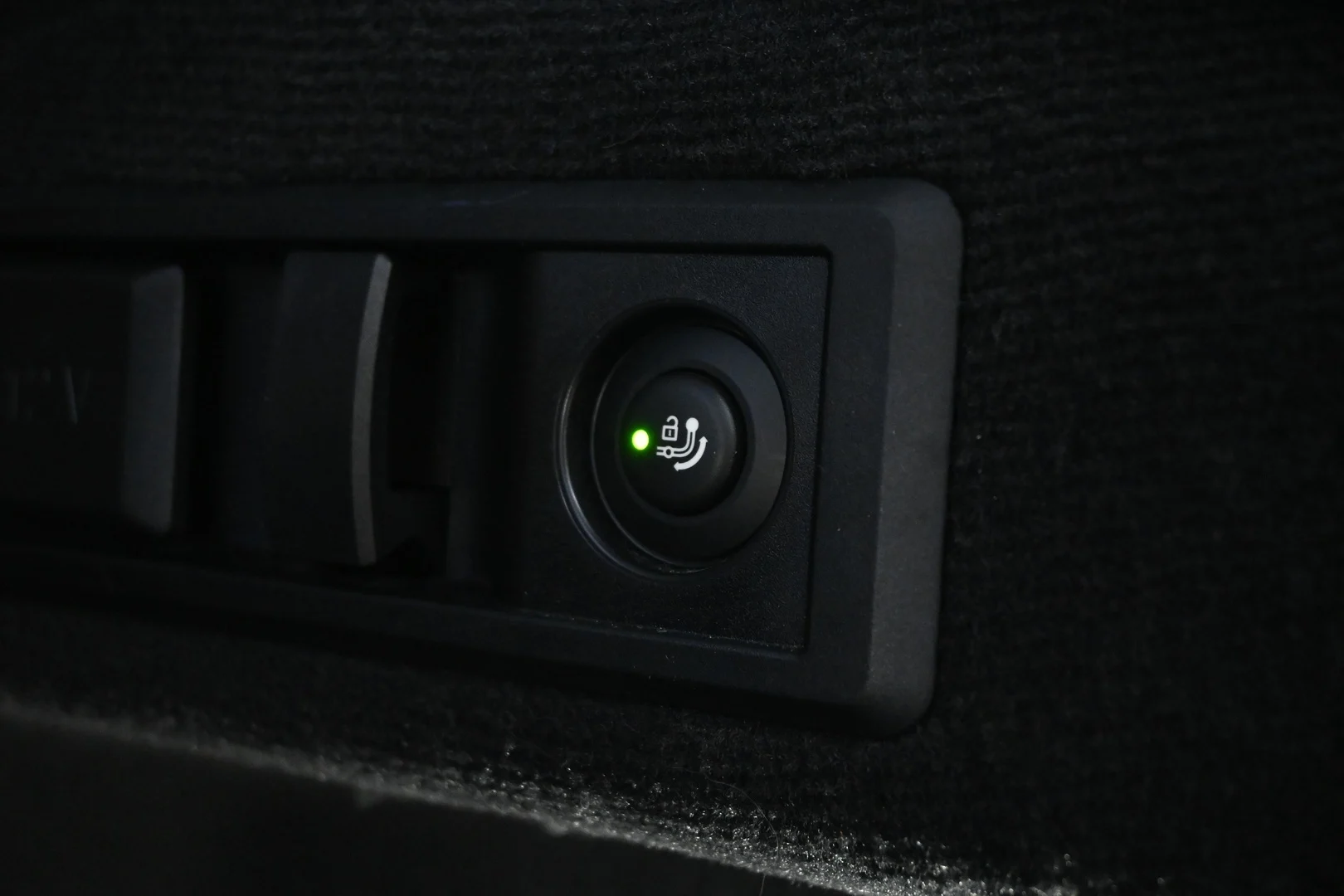 Car Image - pV6A5YWmrhgTo8vdtj2Vr