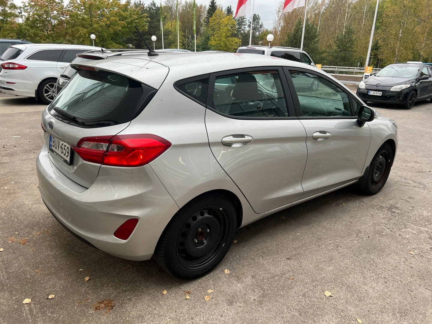 Car Image - 7eaTkLBss8Nh6oT2cWHtbC