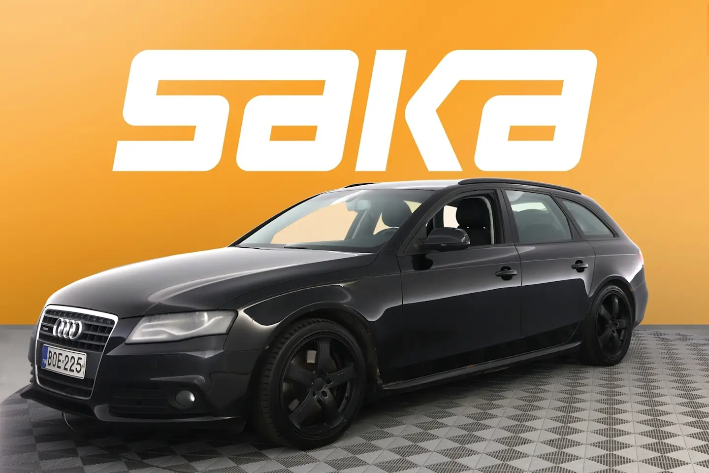 Car Image - 561F9ahaCLZVNw4qhr1Krc