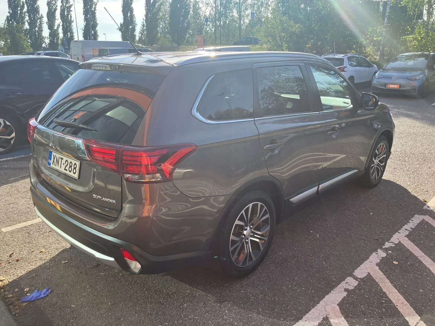 Car Image - 2HaFsSOngxPcP54j3UN5WT