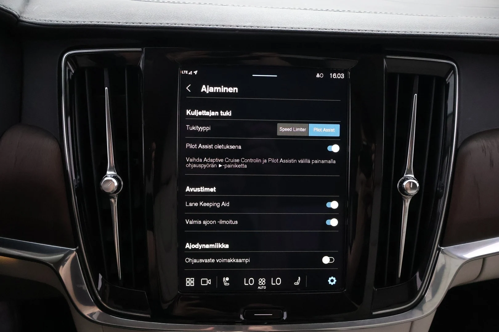 Car Image - 2teuetgbbcSom4T9dCLtvv