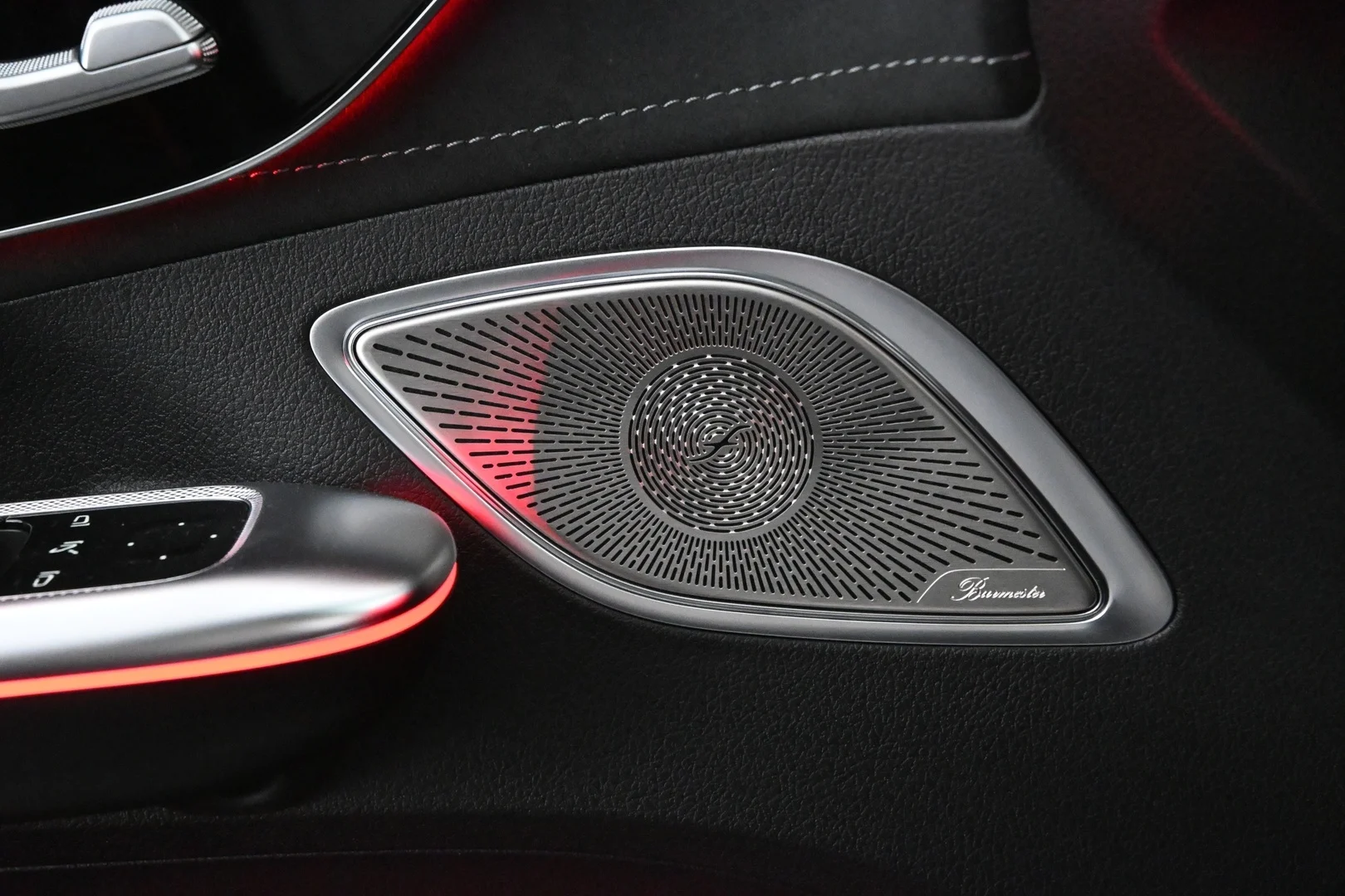 Car Image - 5uErCTFwP8Bfe9SaV57sCR