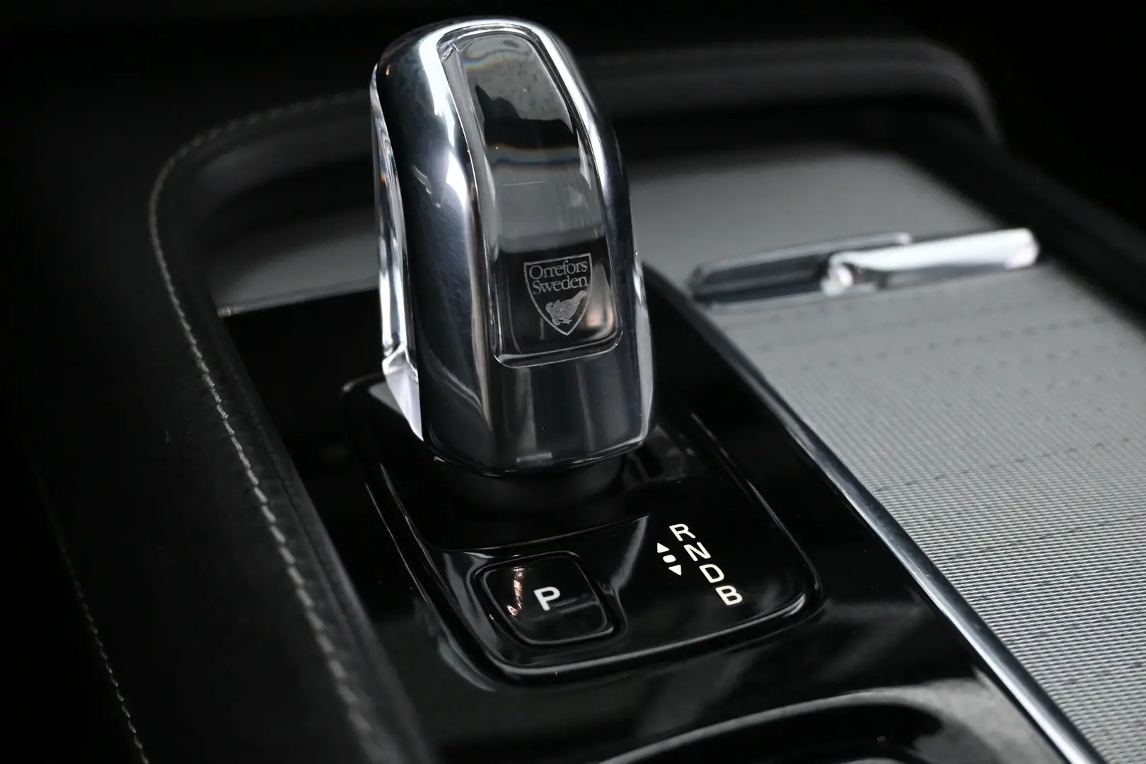 Car Image - 2SsgJc5xlq2Uqx61A9revj
