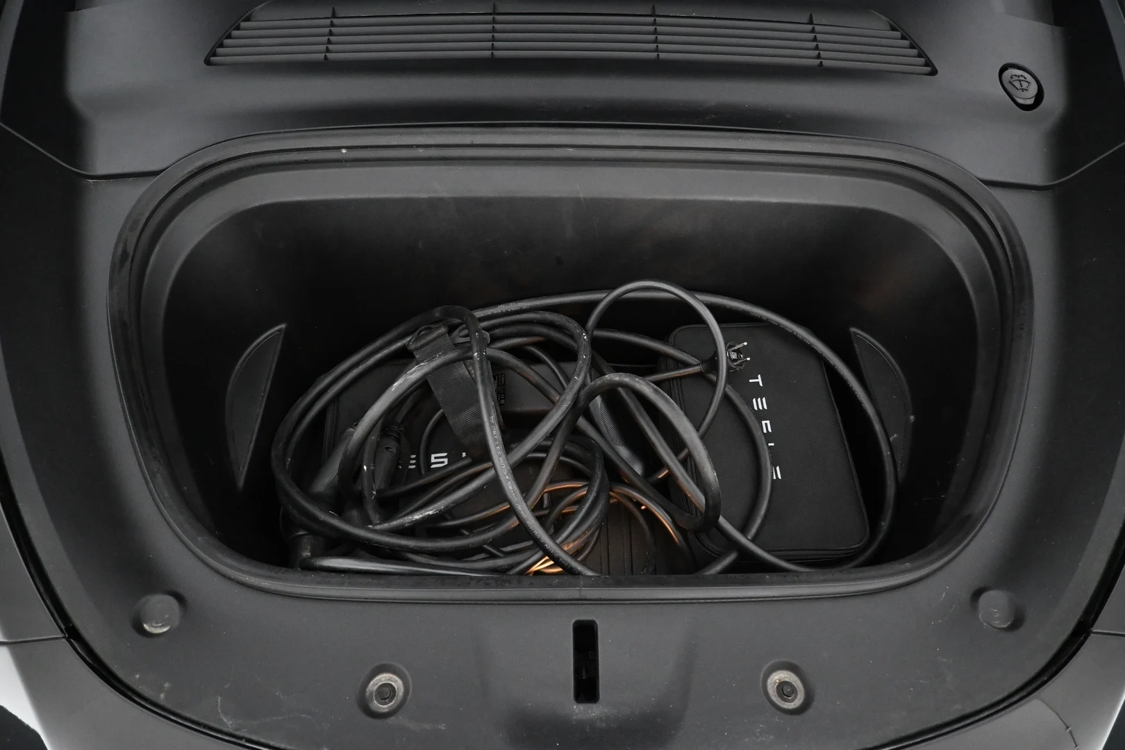 Car Image - 4wEhpALRdFjsyyXur4eTyR