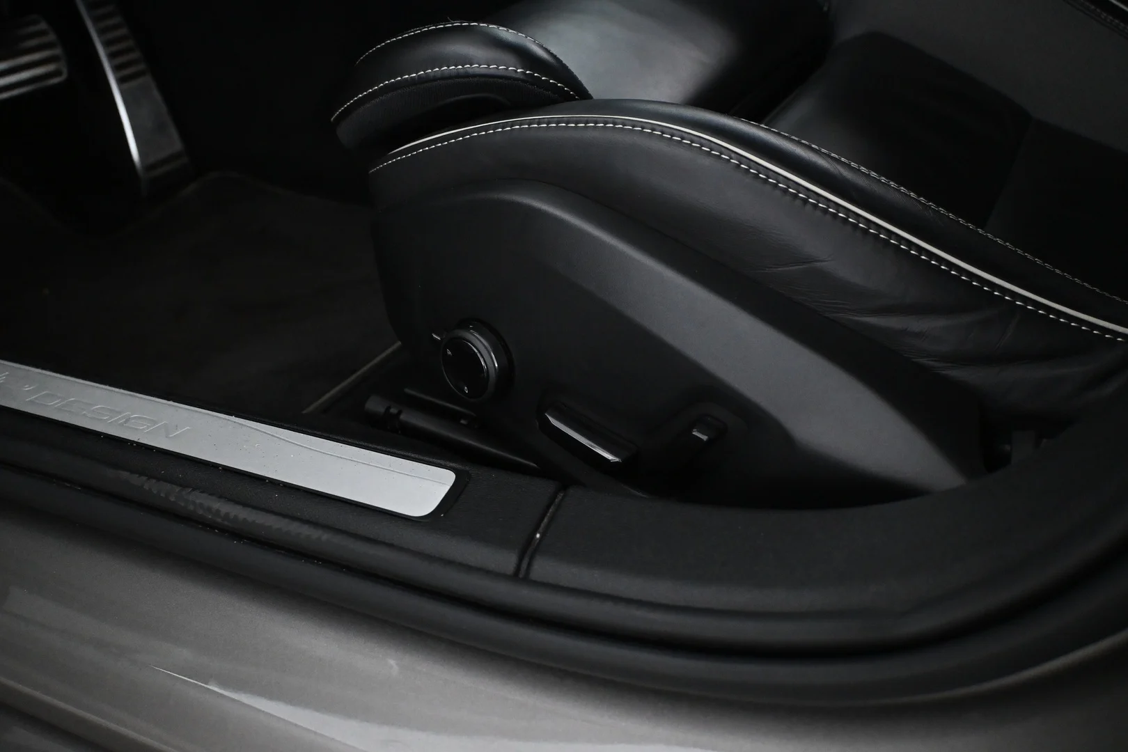 Car Image - 2p3vxSQ9pbt25Zf9tgDiny