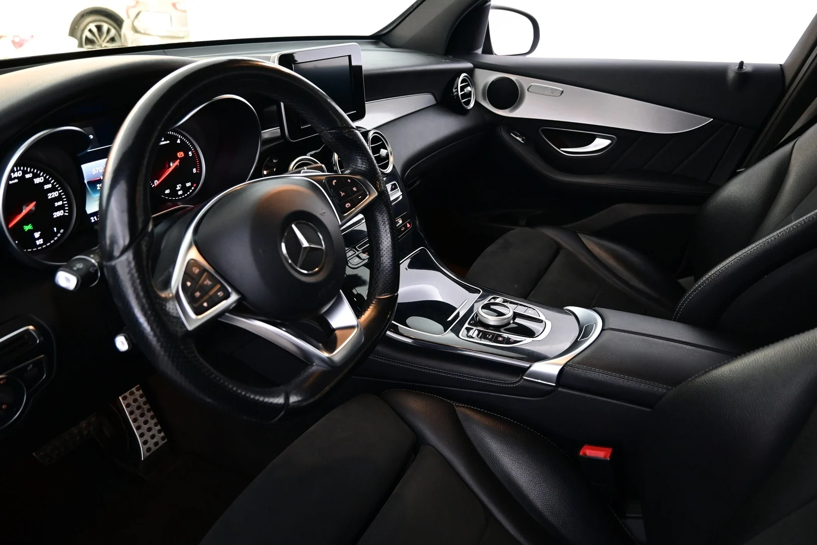 Car Image - 5jmCRA1C3QIBb4UyaZY7Vb