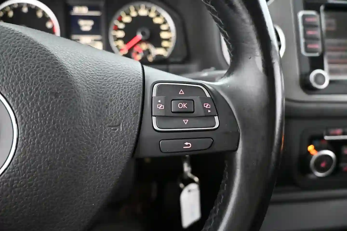 Car Image - 6TrG6ORZfoO1hi8wFGJzmf