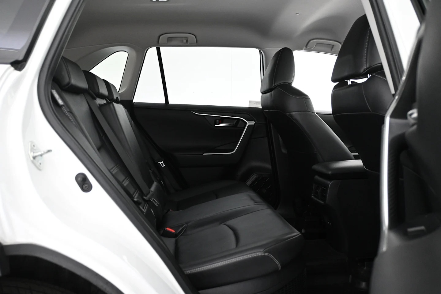Car Image - 7eFikbmCxU0umpbdTLqzvW