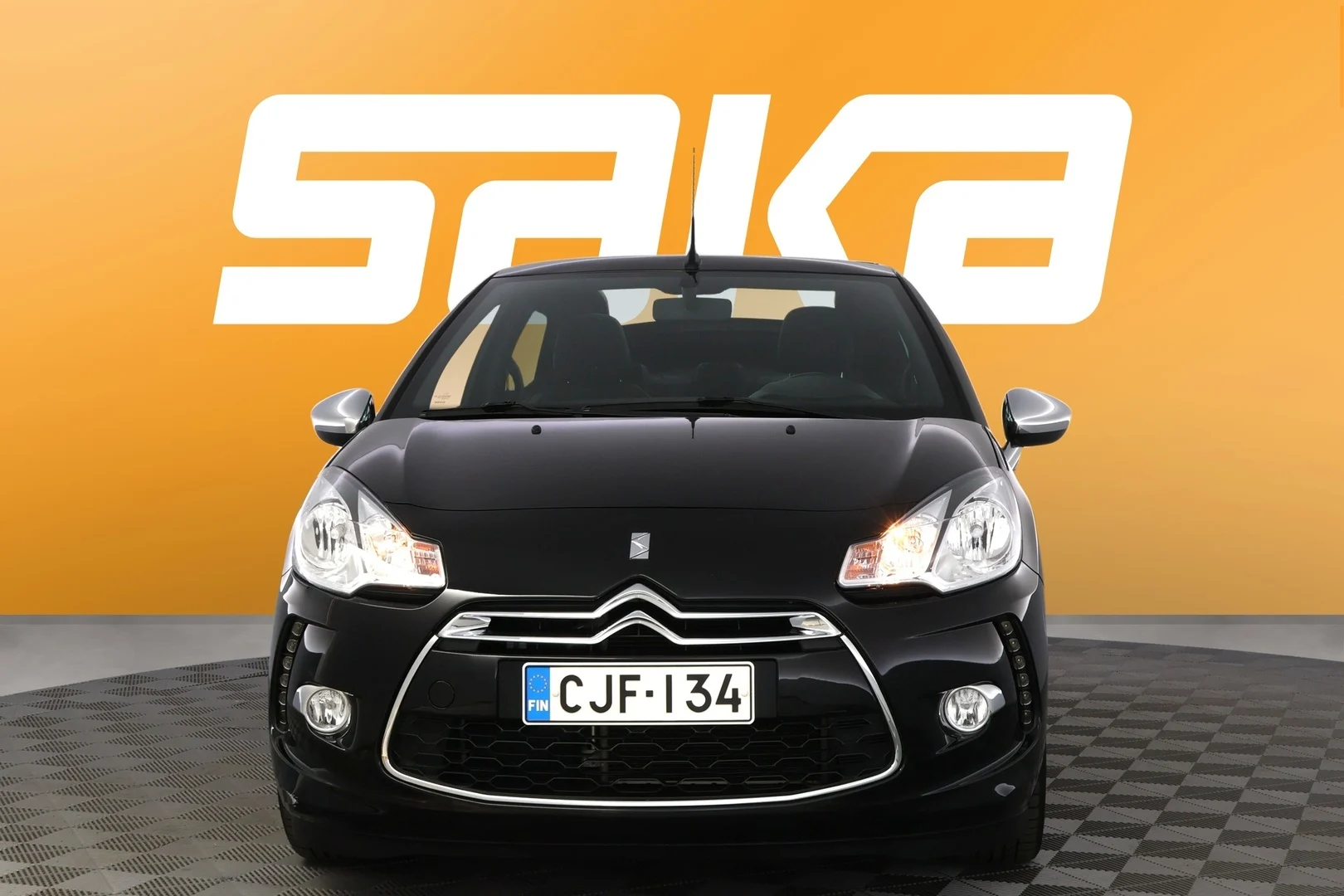 Car Image - xqlHiyB3ajRM6RiQARzM0