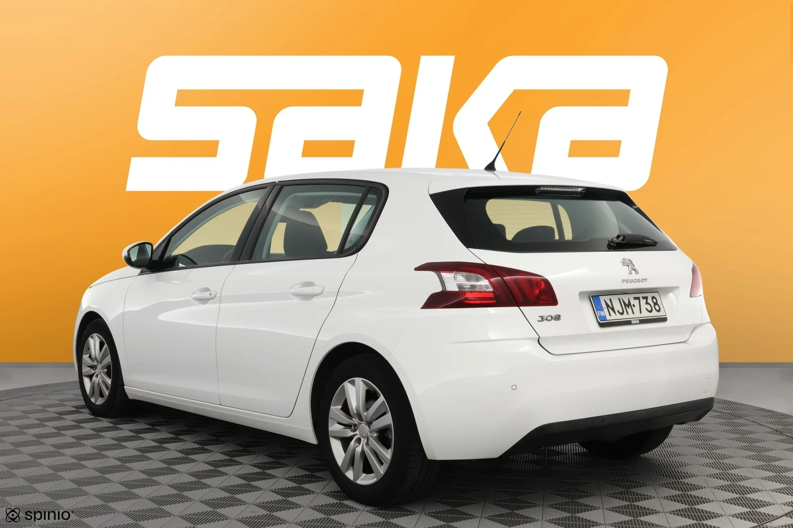 Car Image - a5h7ywSxdatalsM82Jl9p