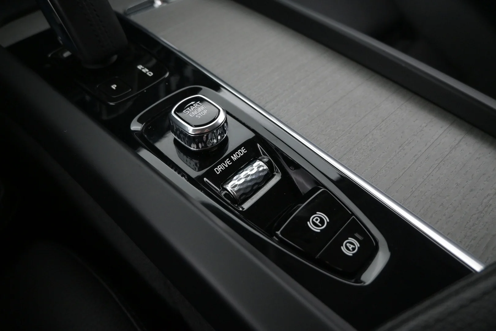 Car Image - 6xBq4B4hWNFwzxV7iS1zg4