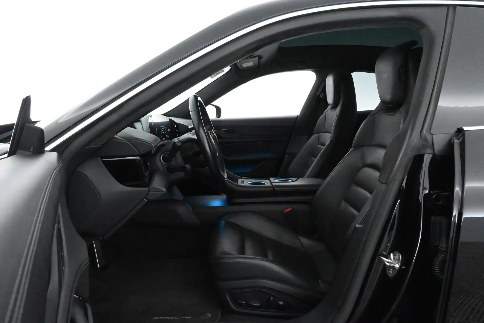 Car Image - 6nnc7MGdvUPOuC7CYTKxkW