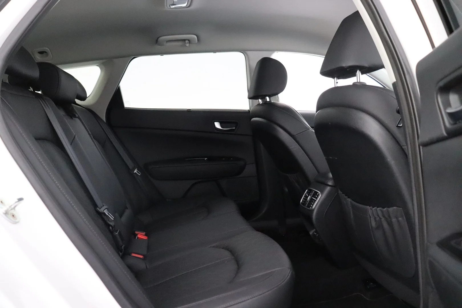 Car Image - 7gIBVkIjmPdYTiowmqxta2