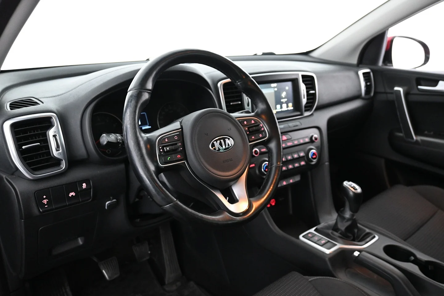 Car Image - 2Zpf0nyO46DIAg26U4rqCY