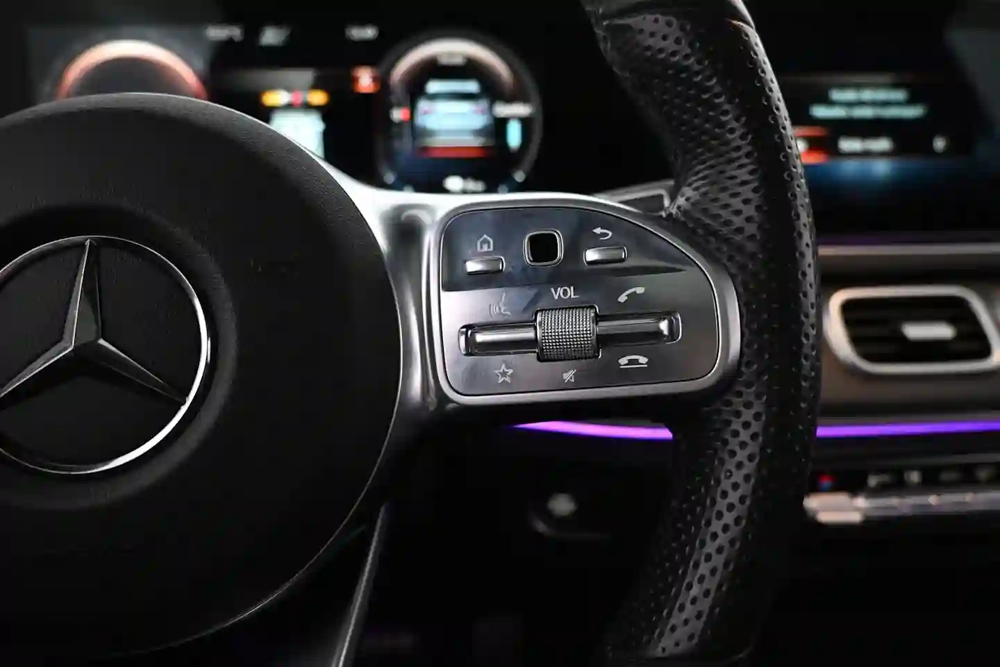 Car Image - 3n4EumWN4nL0VPqGKfntVf