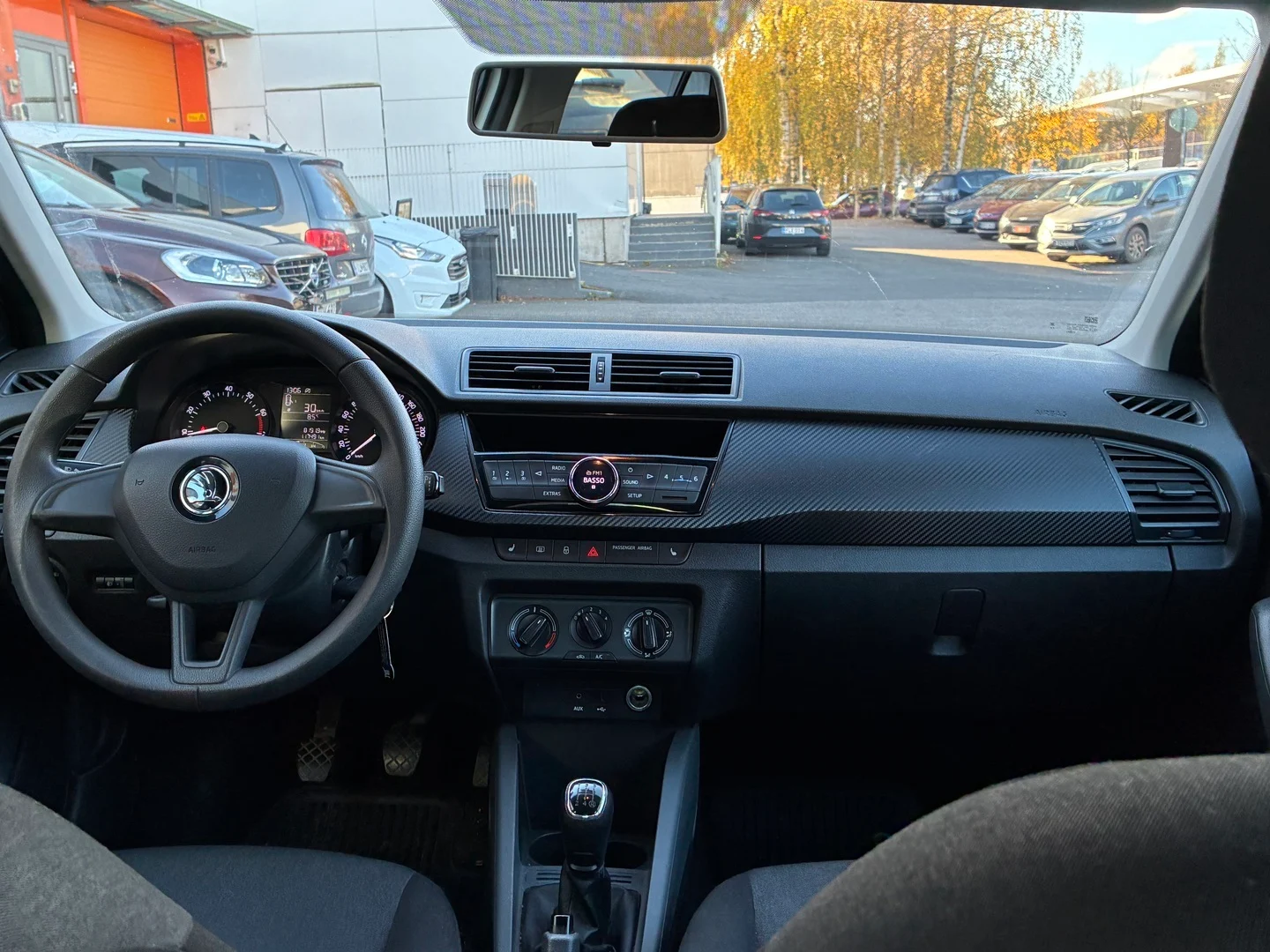Car Image - 11IN9cfTEyB02TsvkL4aNK