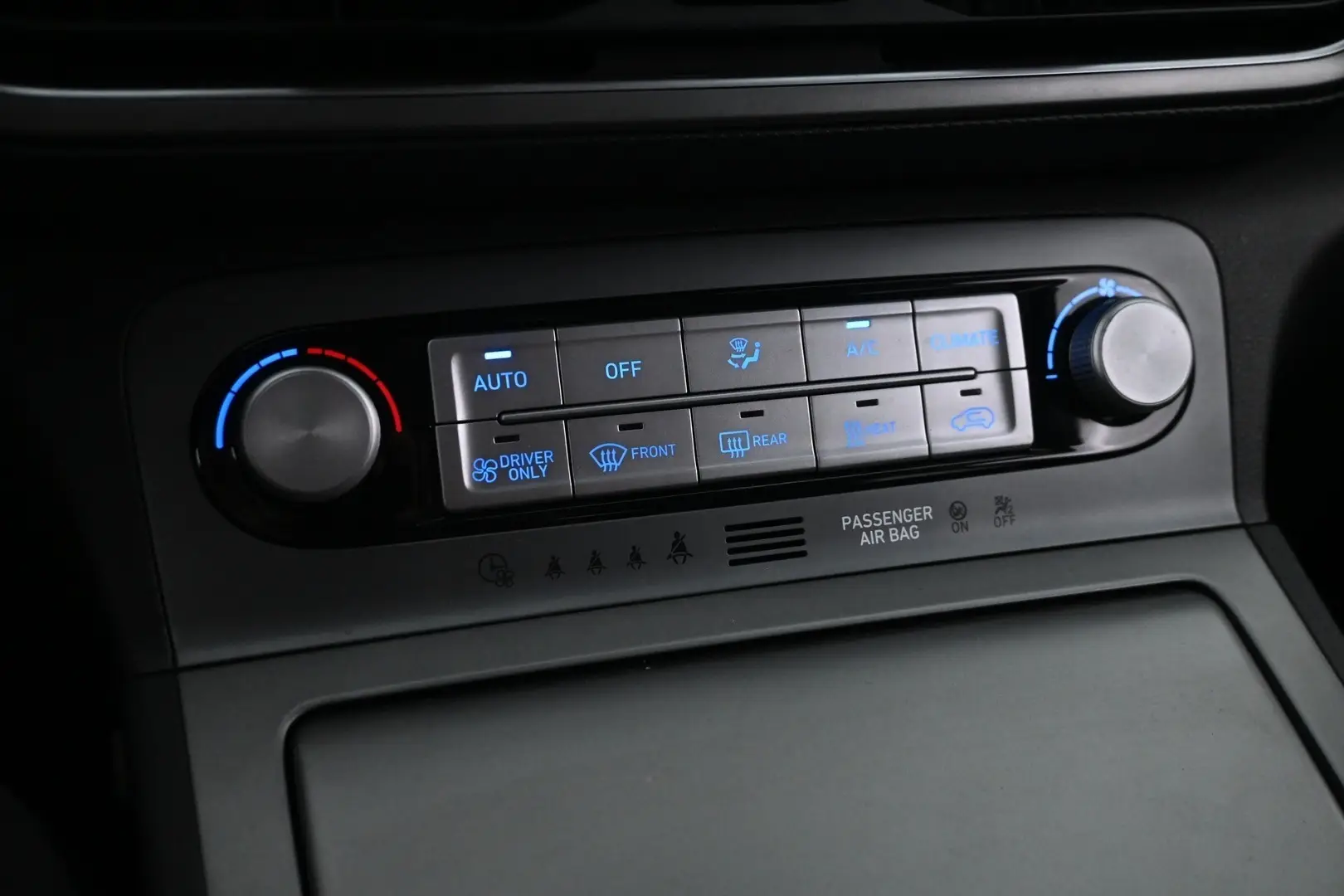 Car Image - 2CzuvYEEXWqhQ7YwKHkIqg