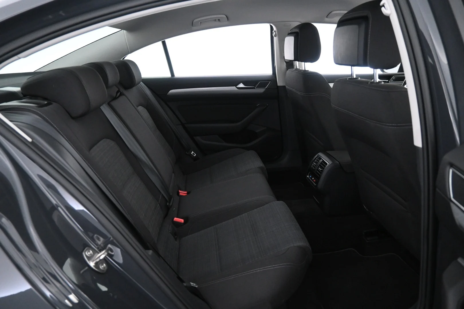 Car Image - 1rTEuP0PA41CDgRsFMF6r6