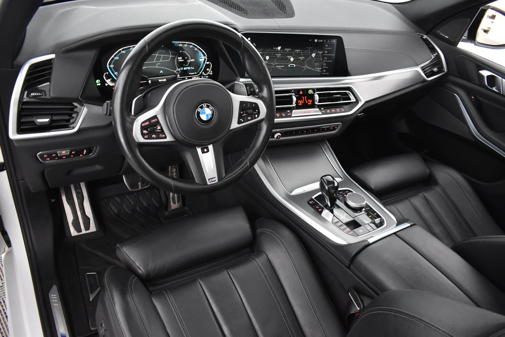 Car Image - 35Co30eE9zzTrEPYkSErlm