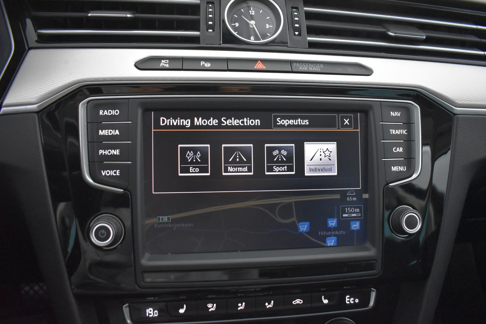 Car Image - 4Qg9Vp5gDcjX0lGTelXdDh