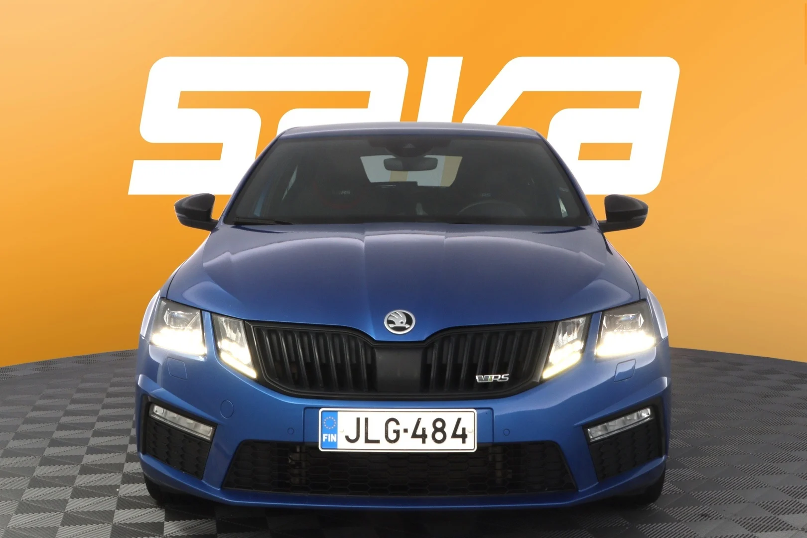 Car Image - 15xZHP7XWqQcyAKsmbYCPw