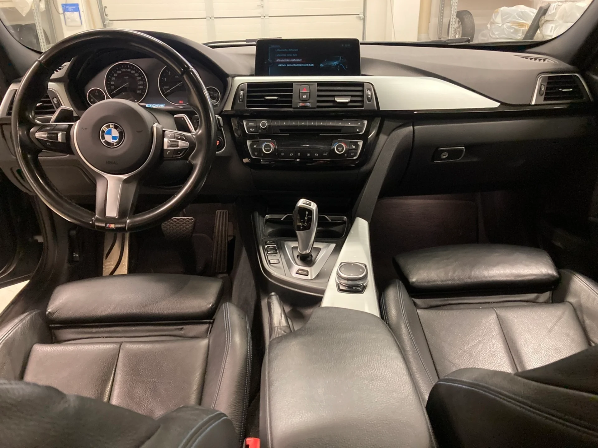 Car Image - 3SnYUAxdIJ0qxPizkYVqSM
